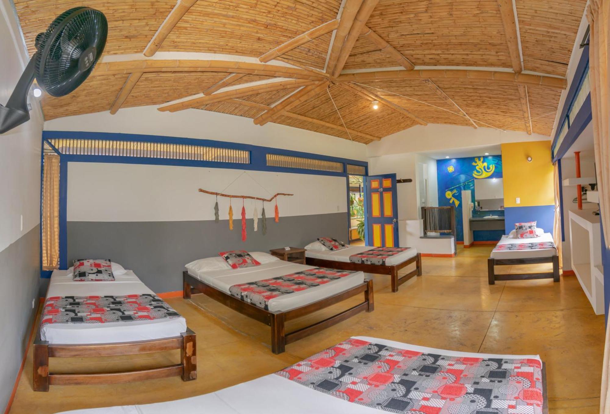 Hotel Campestre La Aldea Montenegro Exterior foto