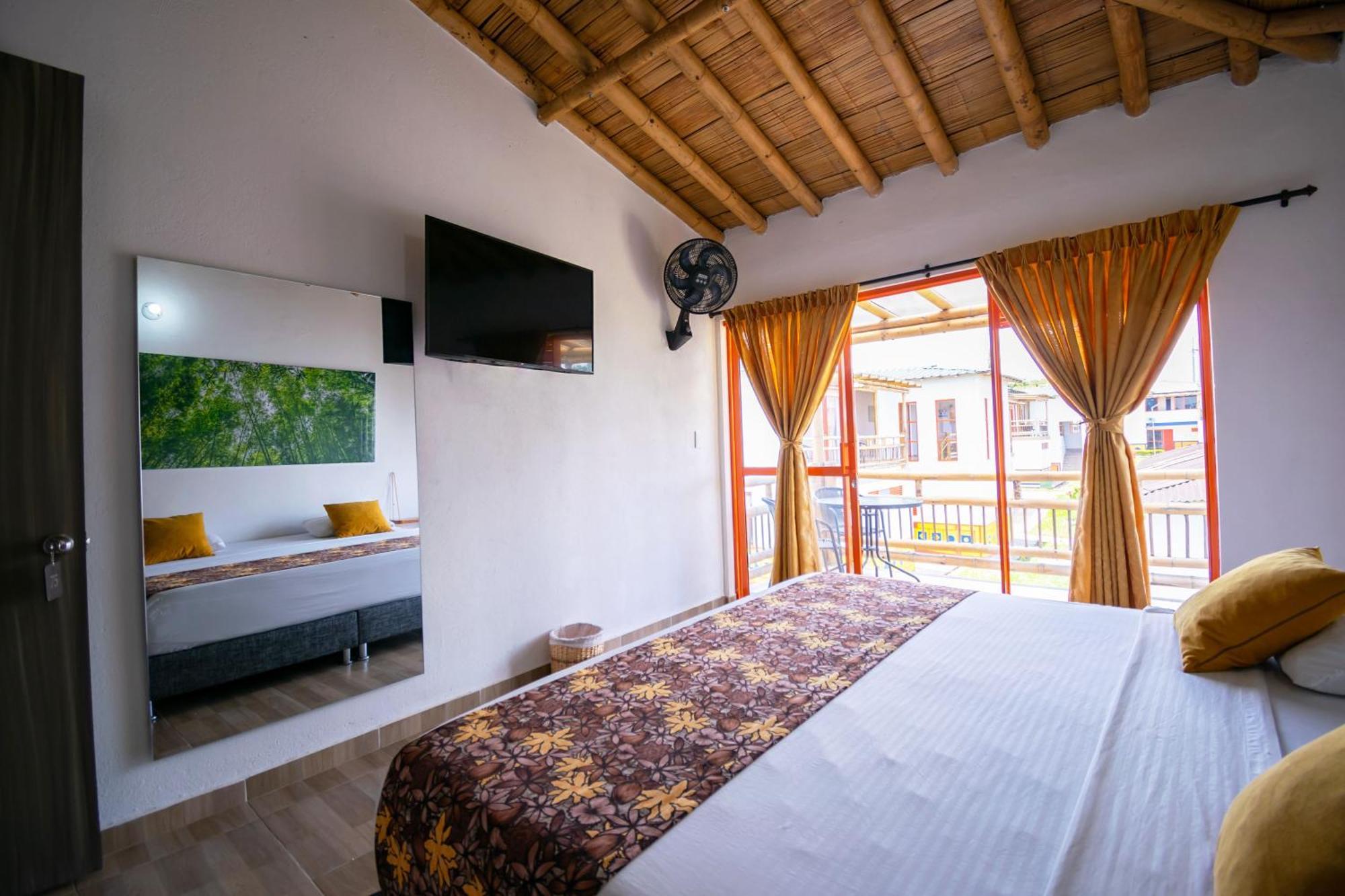 Hotel Campestre La Aldea Montenegro Exterior foto