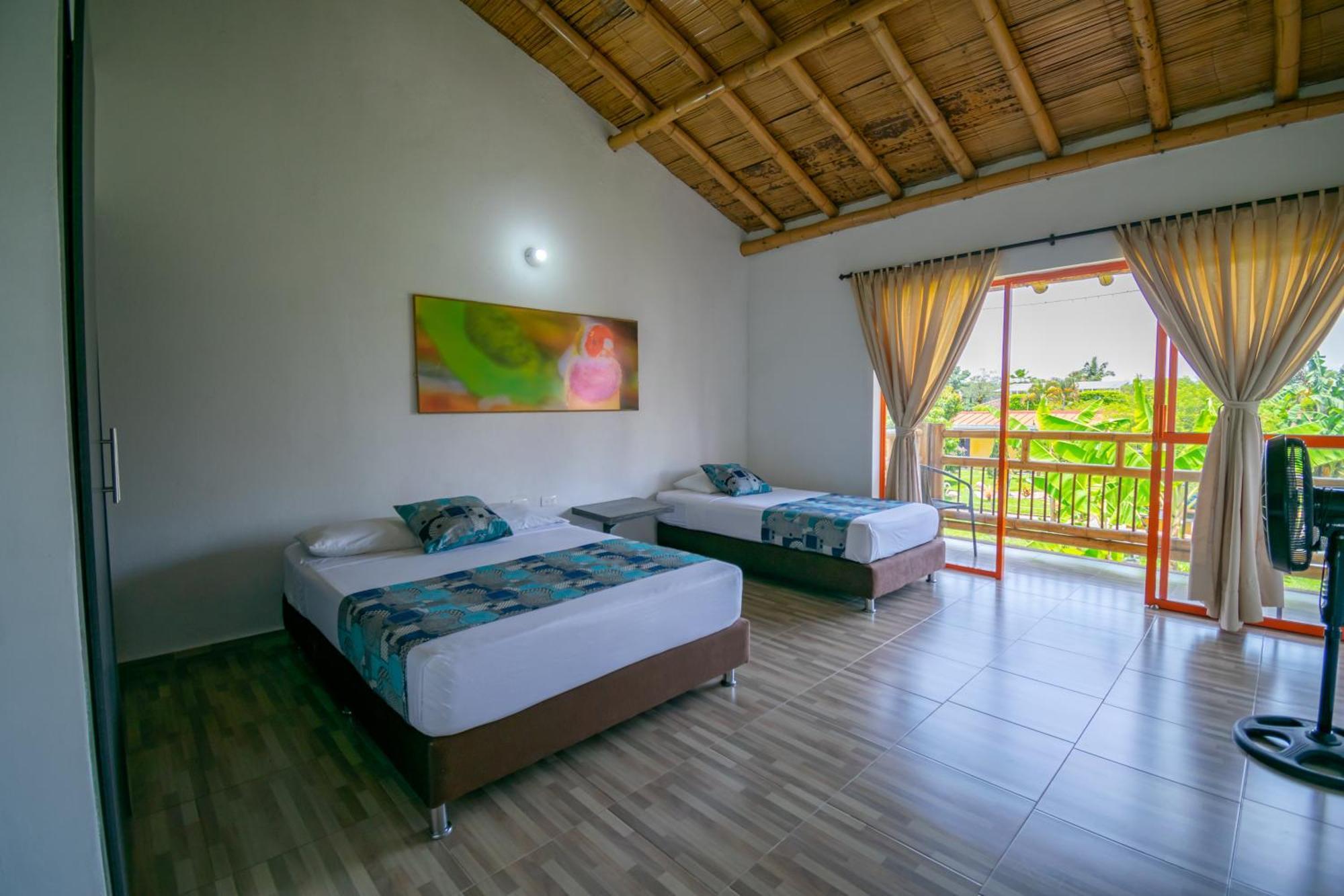 Hotel Campestre La Aldea Montenegro Exterior foto